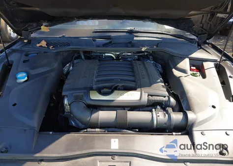 2018 Porsche Cayenne Platinum Edition из США, поврежденный, VIN WP1AA2A29JKA00547